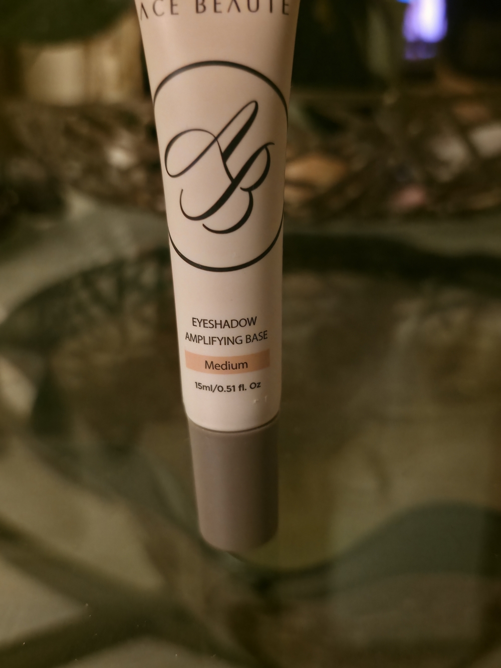 Ace Beaute Eyeshadow Amplifying Base - Medium No Box